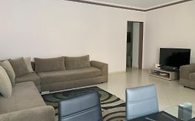 Anfa 28 - 2 Bedrooms - Well Located Apartment - Large And Pleasant